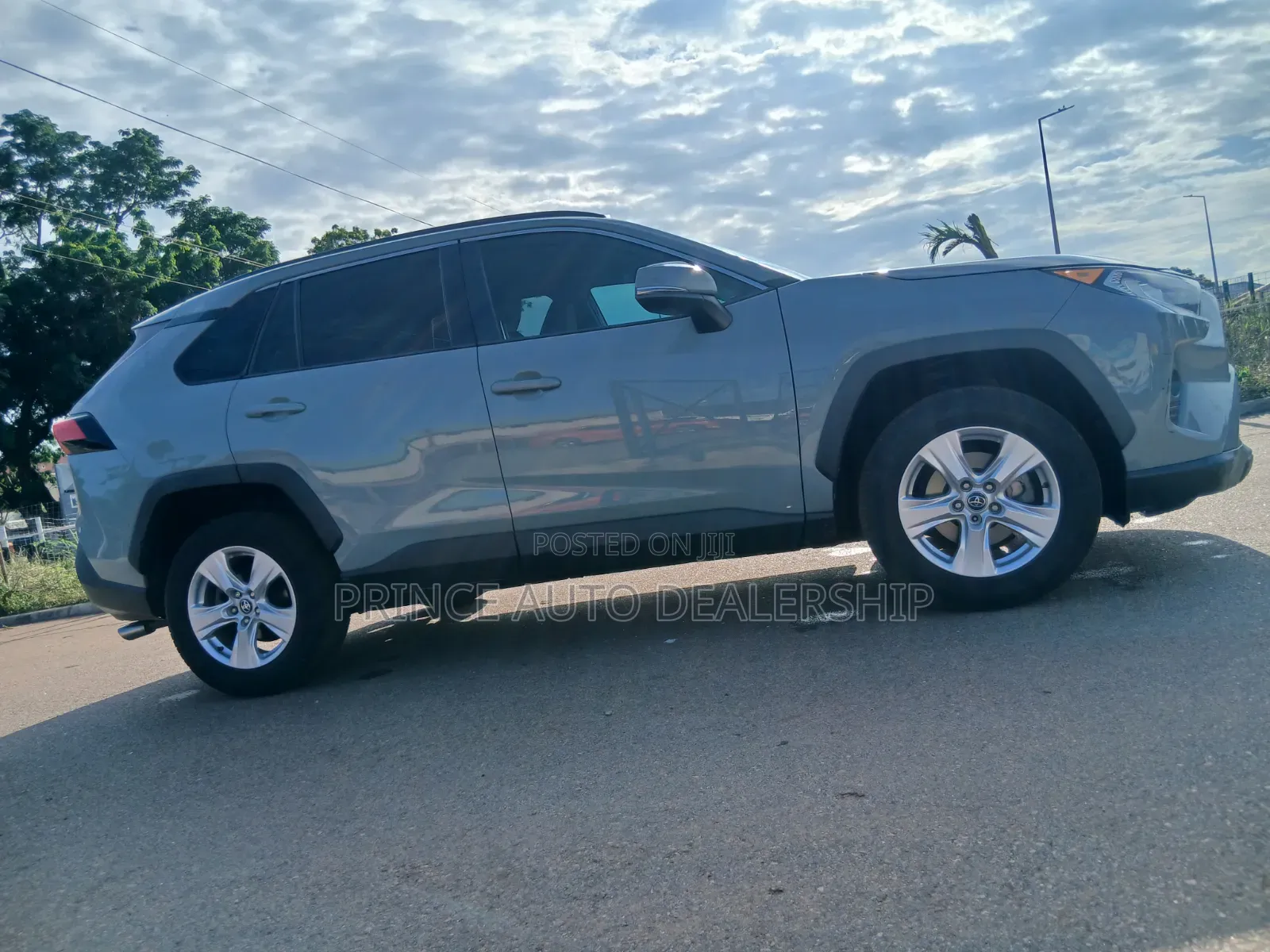 Toyota RAV4 2020 Gray