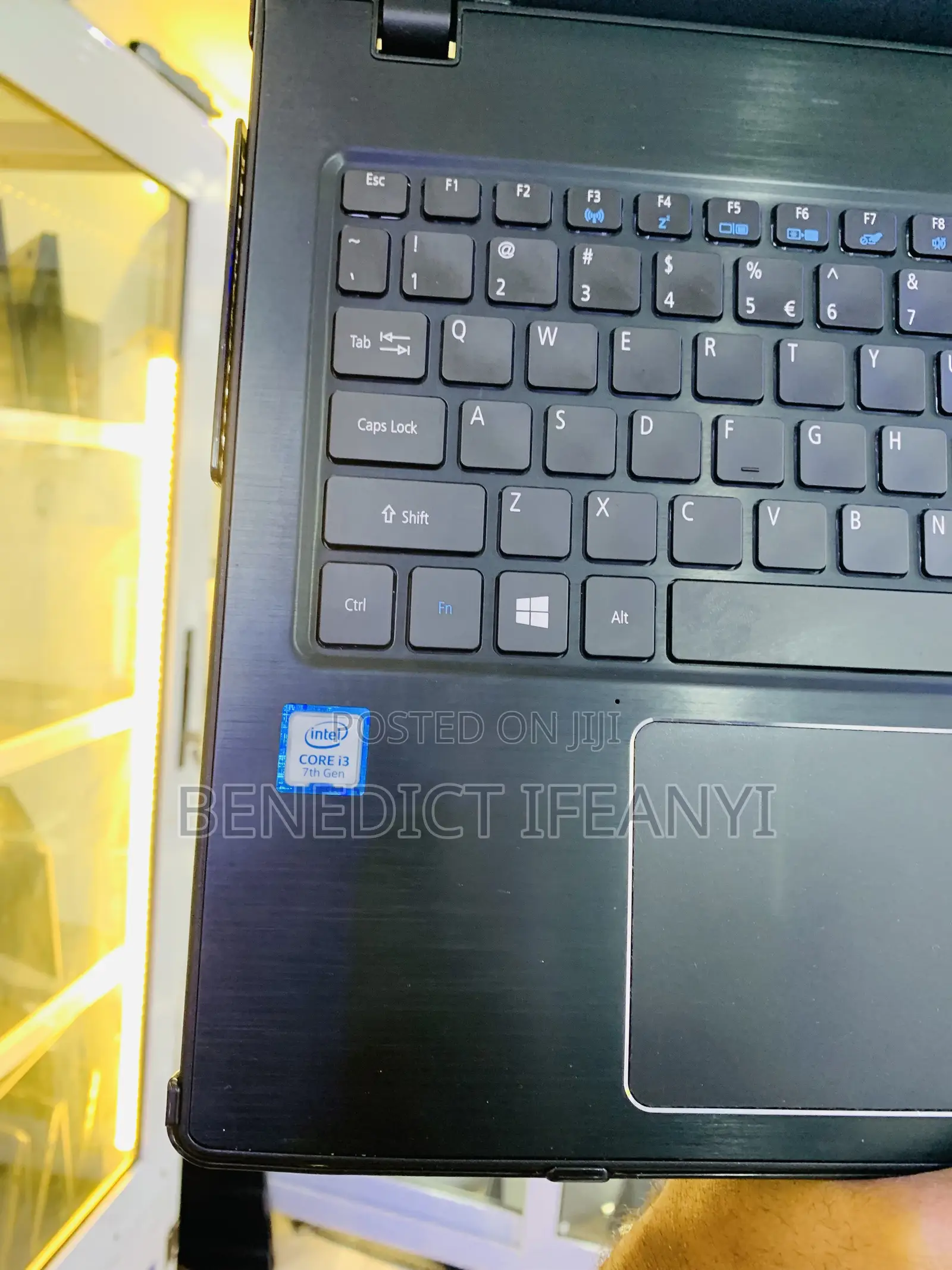 Laptop Acer Aspire E5-575 8GB Intel Core i3 HDD 1T