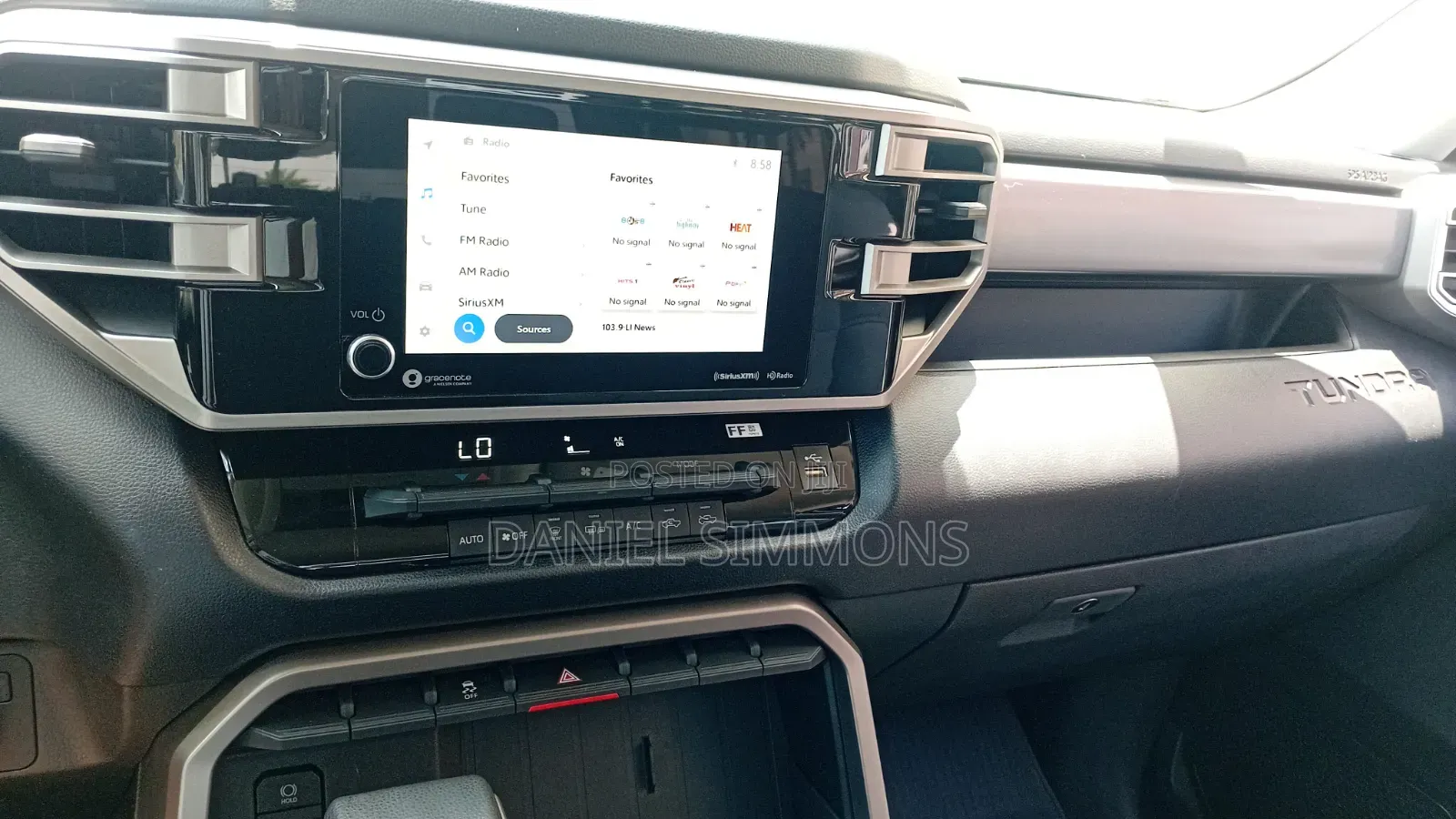 Toyota Tundra 2024 White