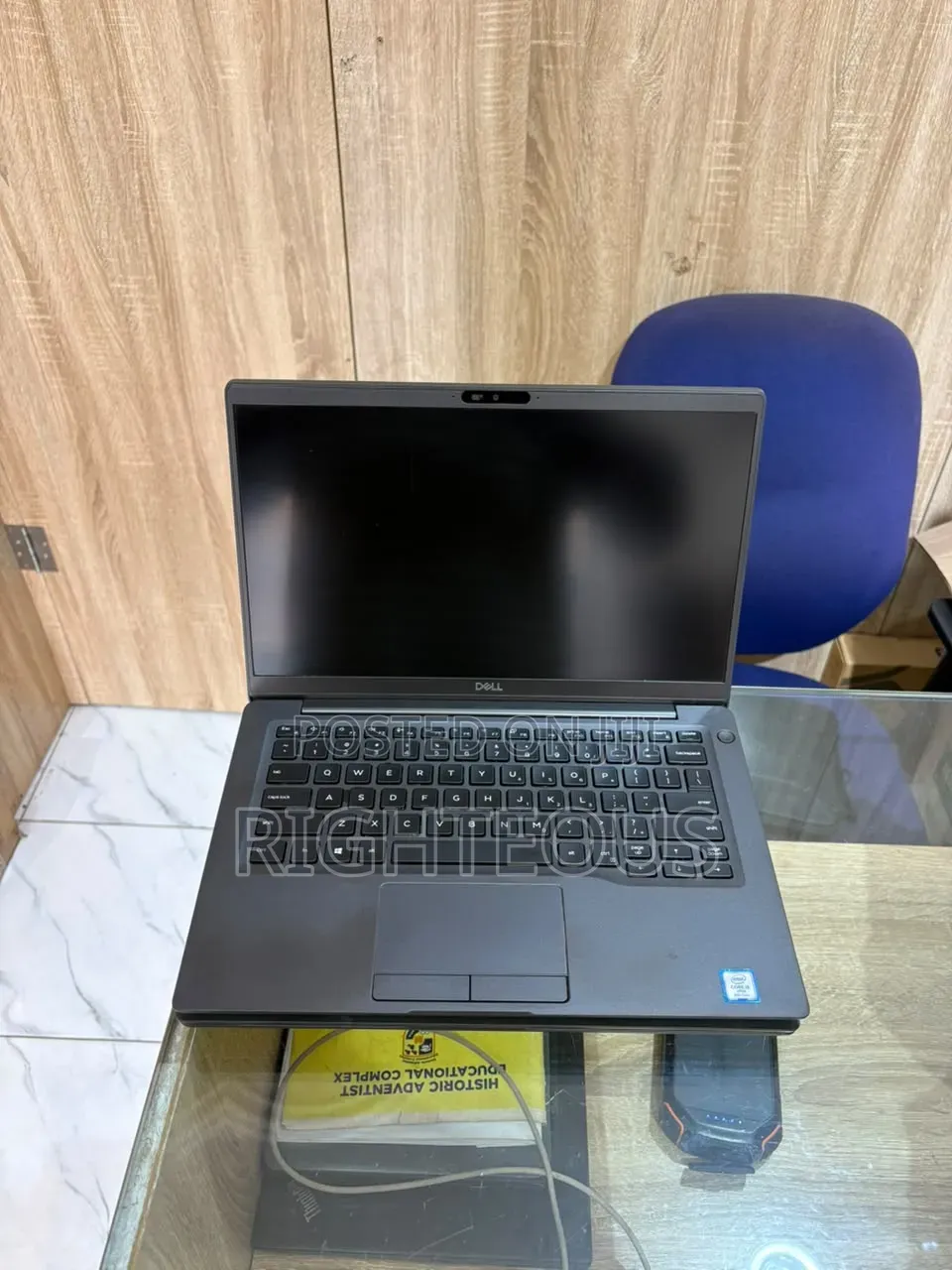 Laptop Dell Latitude 7400 8GB Intel Core i5 SSHD (Hybrid) 256GB