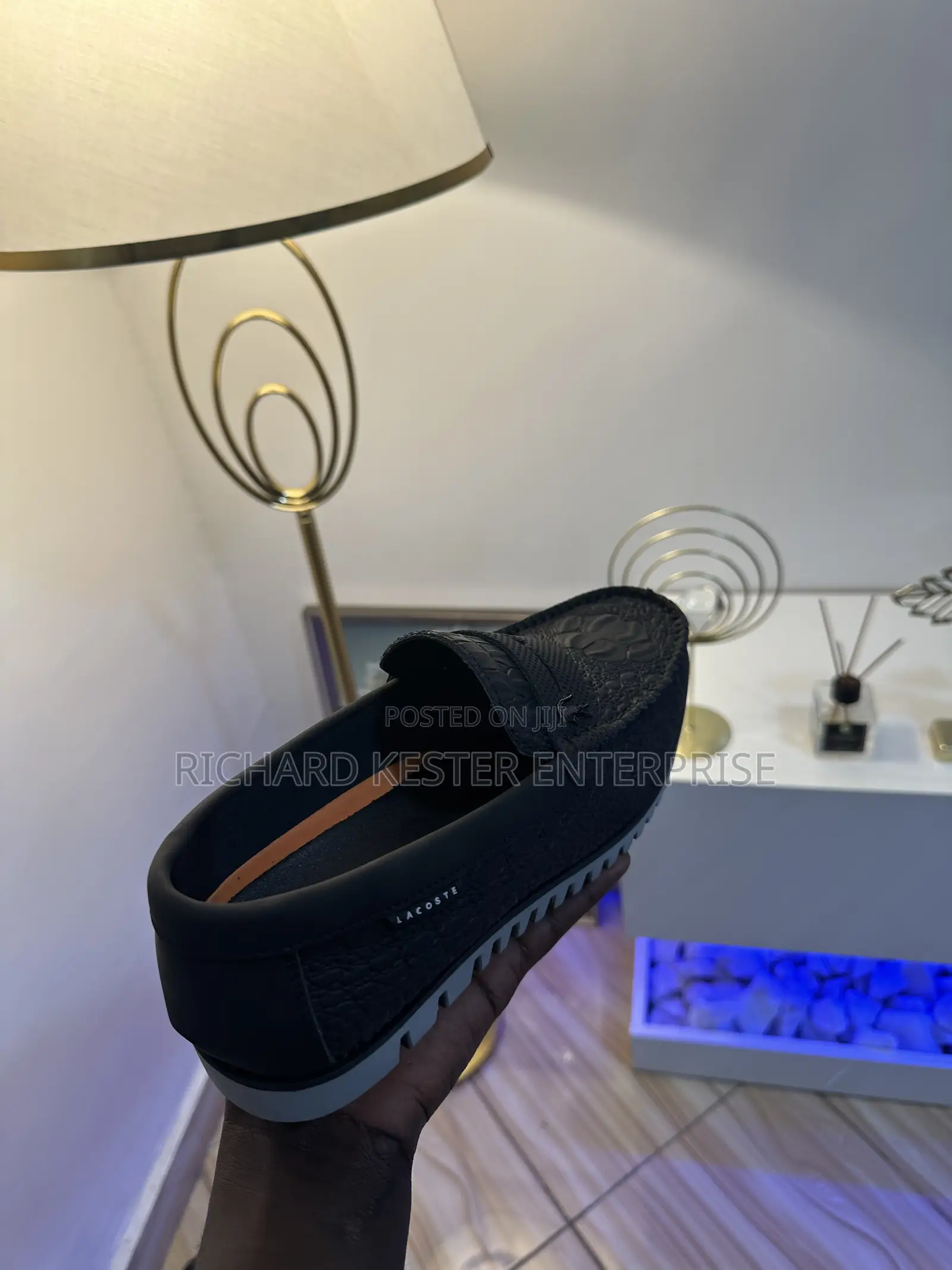 Locaste Loafers