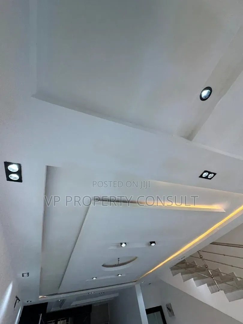2bdrm House in Oyarifa Mall Area for sale