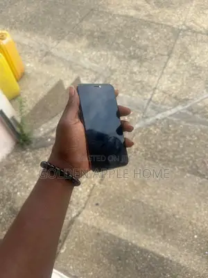 New Apple iPhone 11 Pro 64 GB Gold