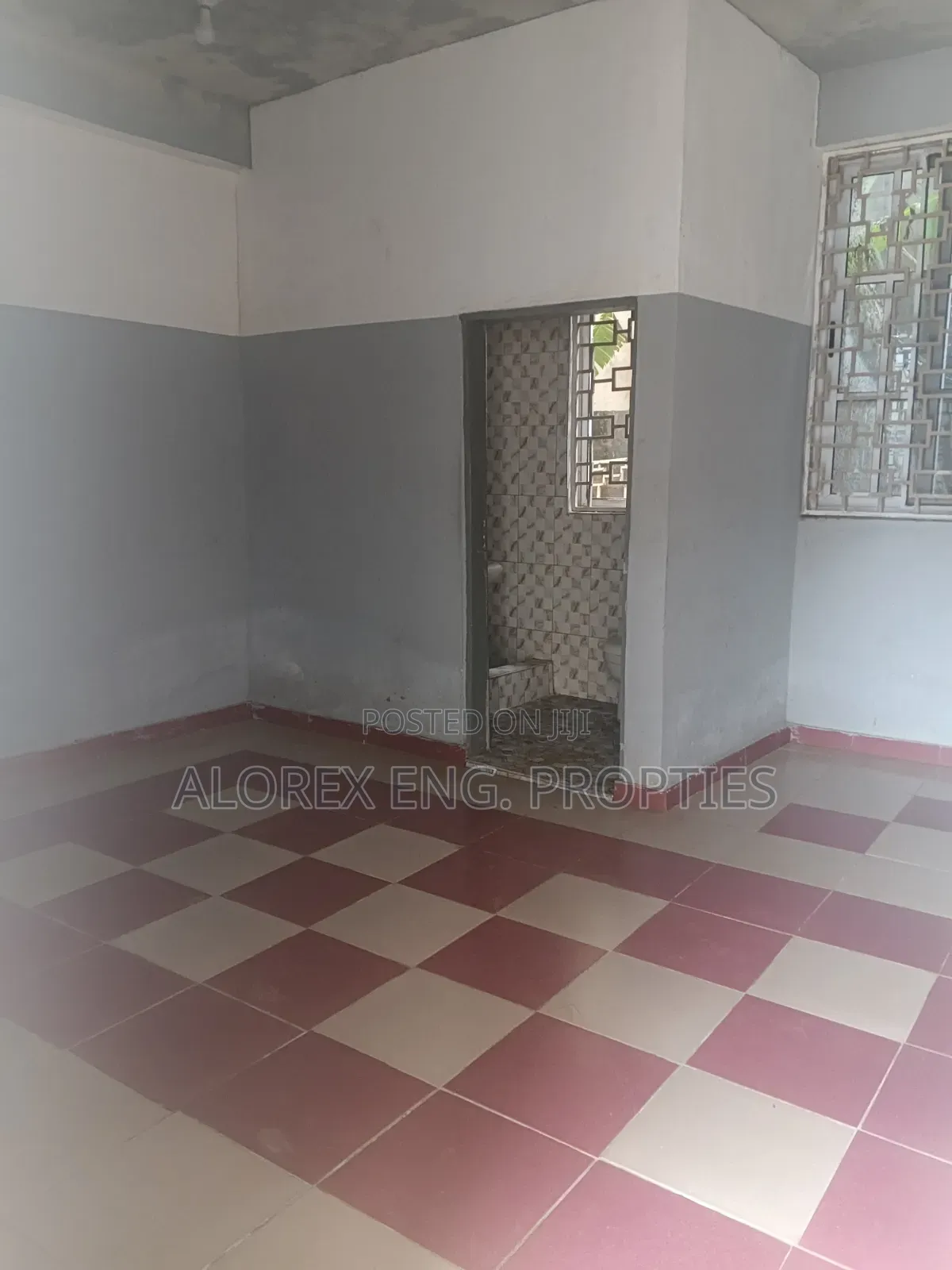 1bdrm Apartment in Pantang Hospital, New Site for rent