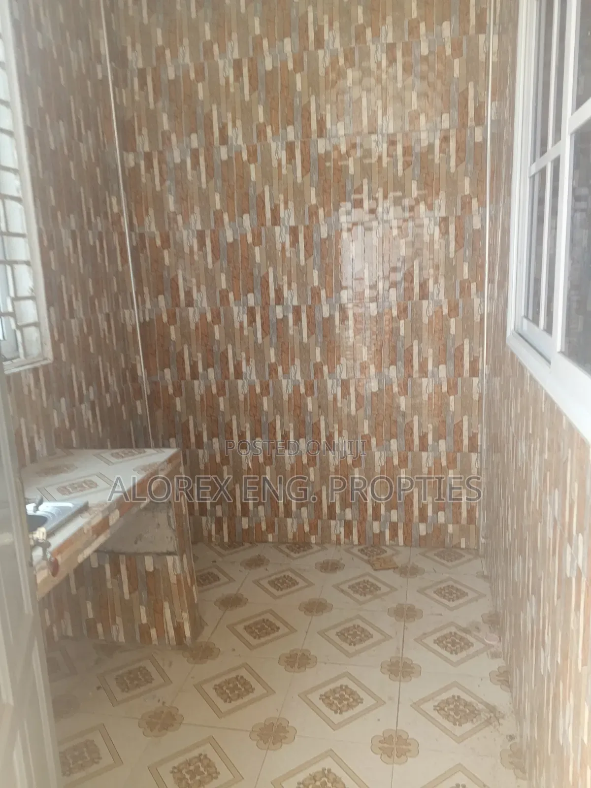 1bdrm Apartment in Pantang Hospital, New Site for rent