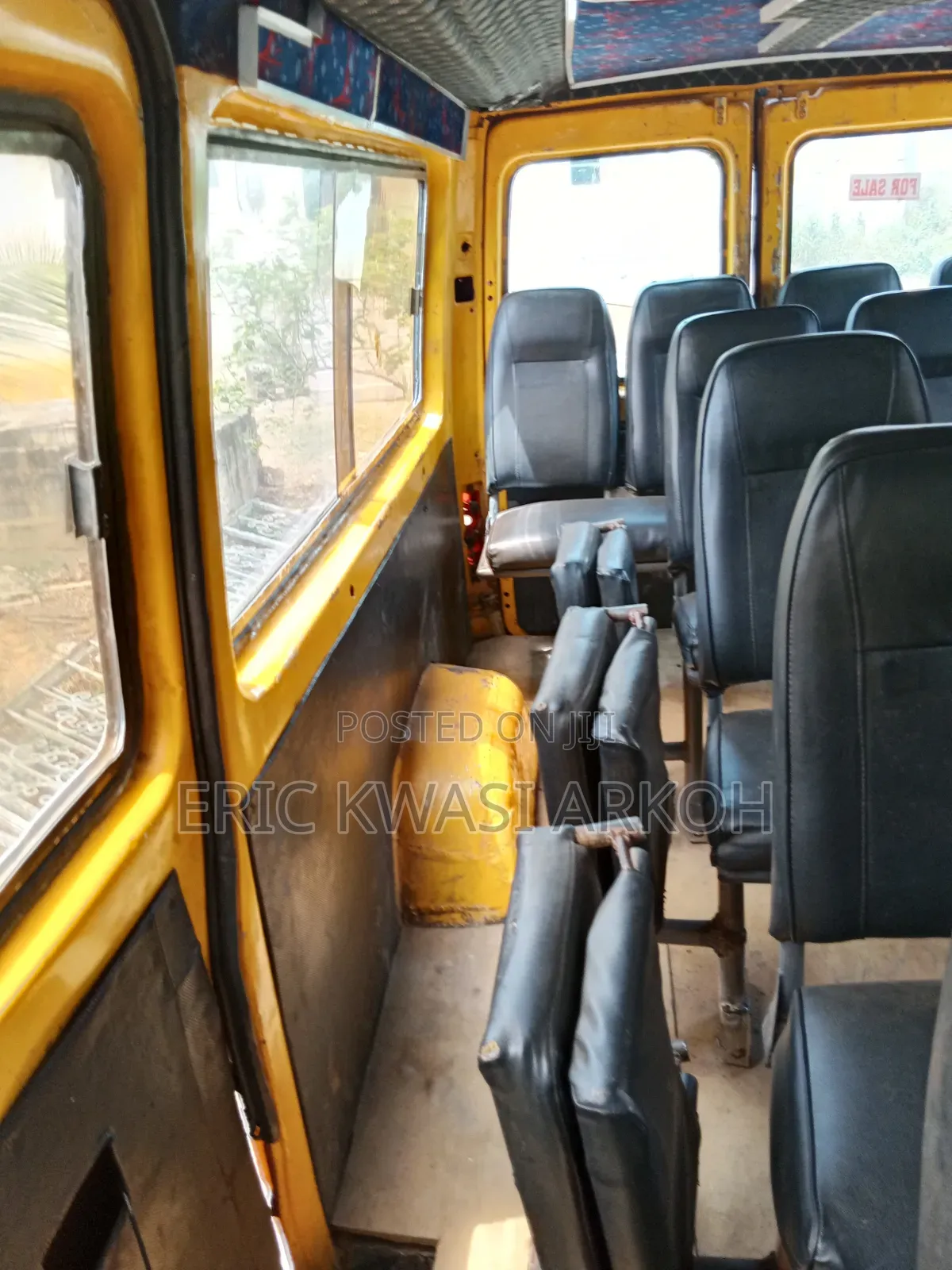 Mercedes-Benz Sprinter 2001 Yellow