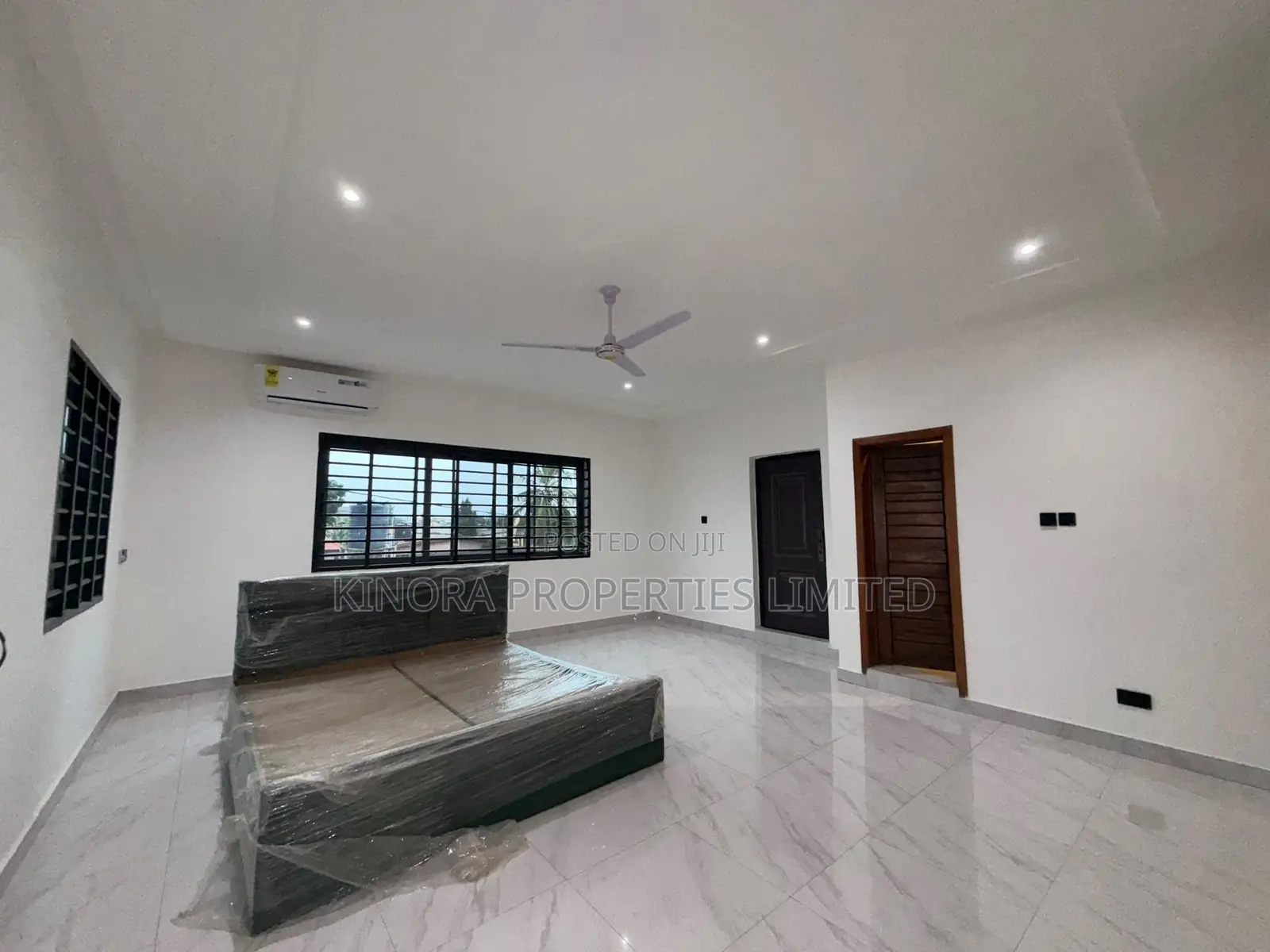 4bdrm Duplex in Ashaley Botwe for rent