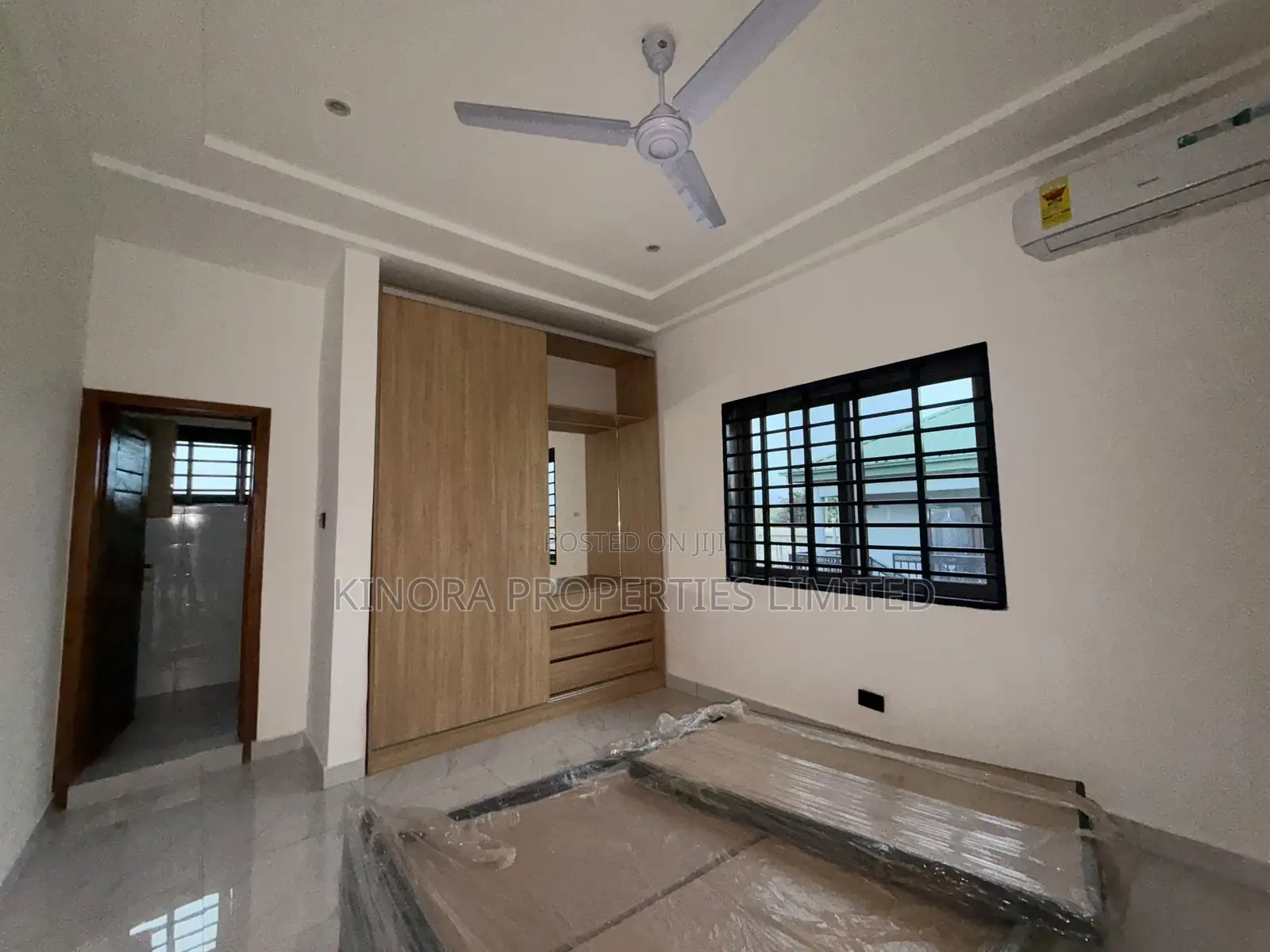 4bdrm Duplex in Ashaley Botwe for rent