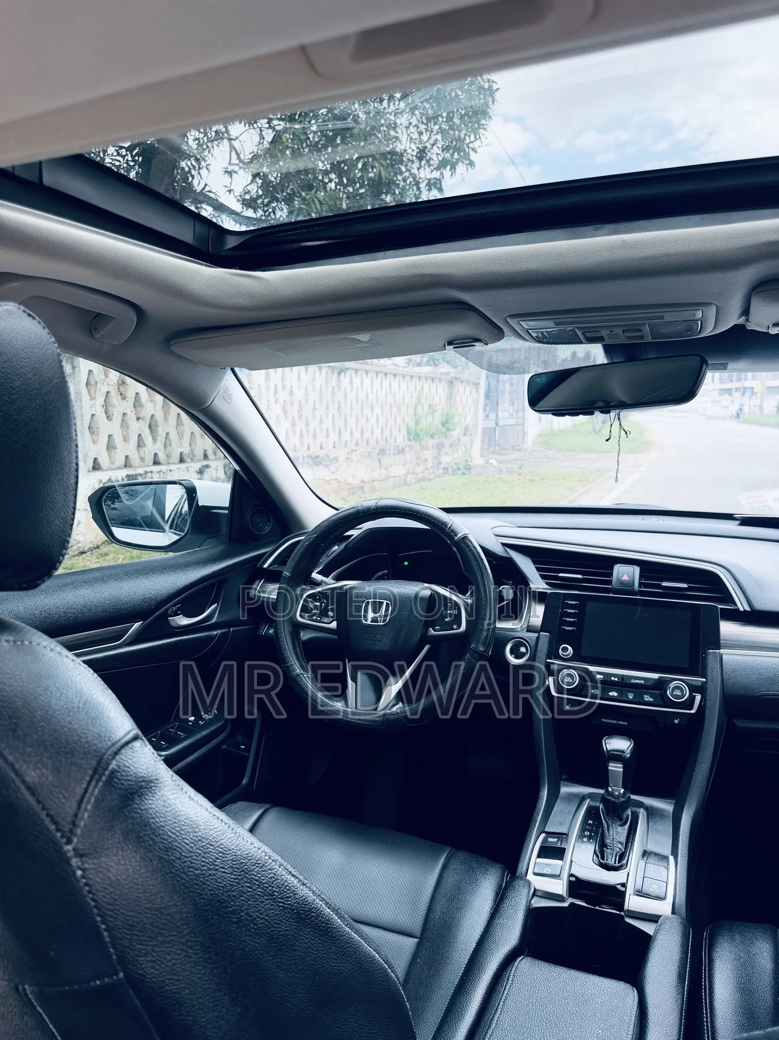 Honda Civic EX-L Sedan 2019 White