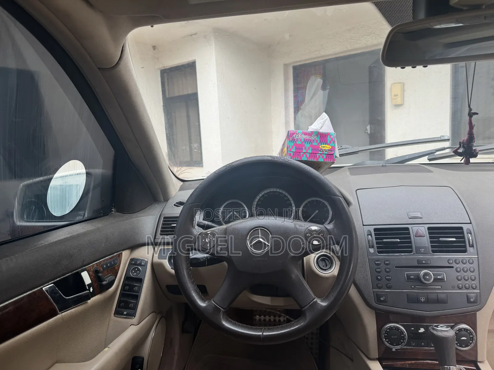 Mercedes-Benz C300 Sport 4Matic Sedan AWD (3.0L 6cyl 7A) 2010 White