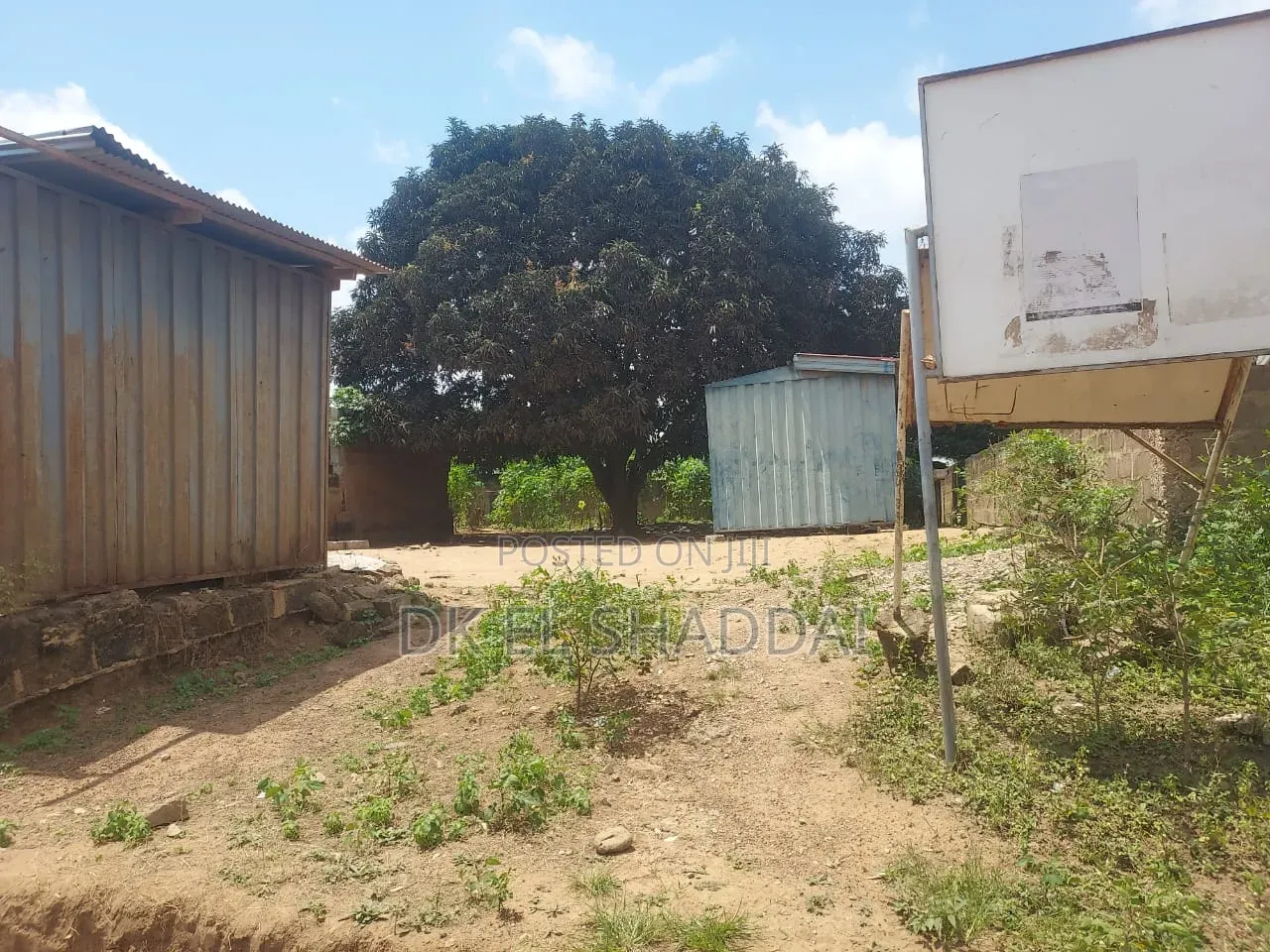 80x100 Ft Plot of Land for Sale at Pokuase Fise