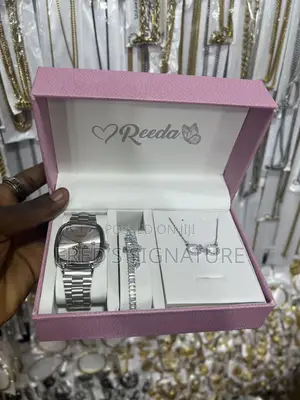 Female Customized Jewelry Set