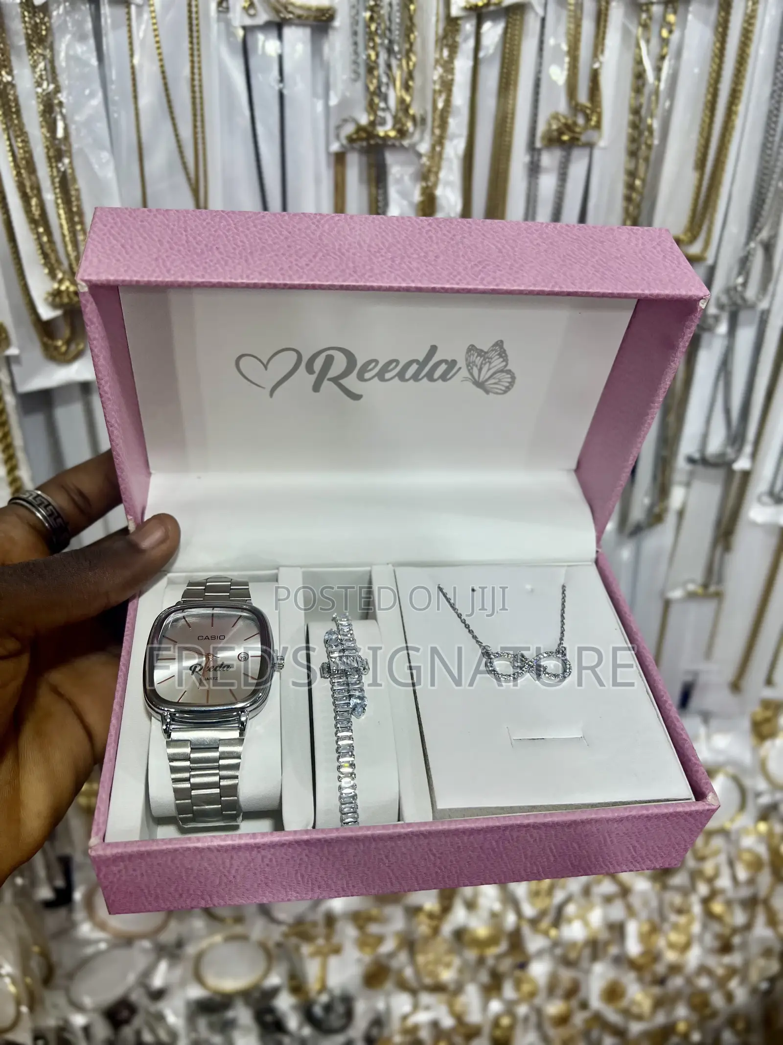 Female Customized Jewelry Set