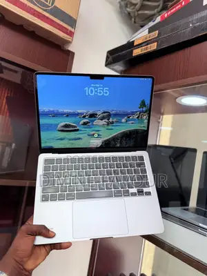 Laptop Apple MacBook Air 2022 M2 8GB Apple M2 SSD 256GB