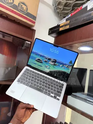 Laptop Apple MacBook Air 2022 M2 8GB Apple M2 SSD 256GB