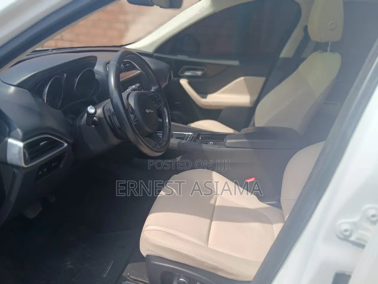 Jaguar F-Pace 25t AWD 2020 White