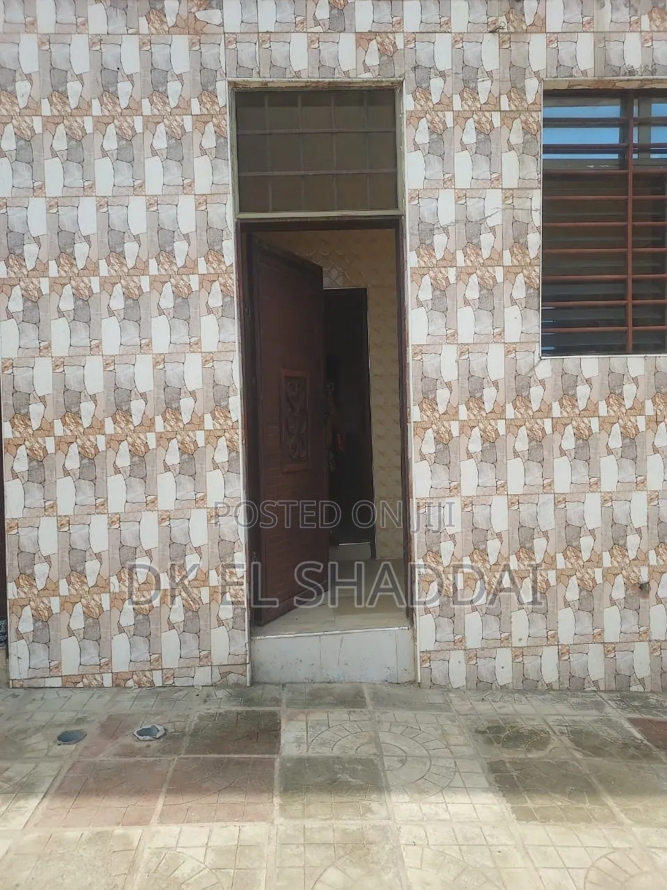 1bdrm Apartment in Pokuase for rent