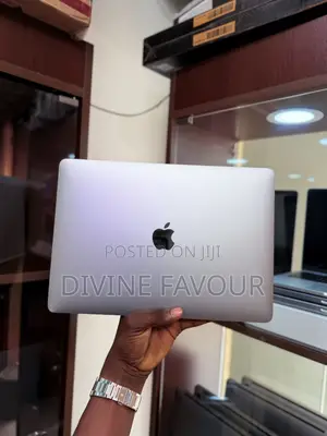 Laptop Apple MacBook Pro 2020 M1 16GB Apple M1 SSD 256GB