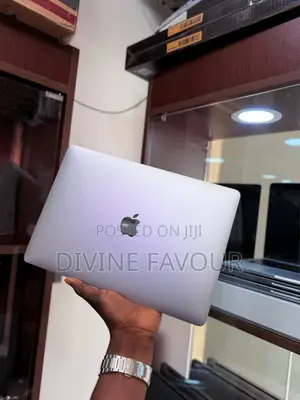 Laptop Apple MacBook Pro 2020 M1 16GB Apple M1 SSD 256GB