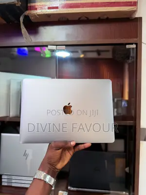Laptop Apple MacBook Pro 2020 M1 16GB Apple M1 SSD 256GB