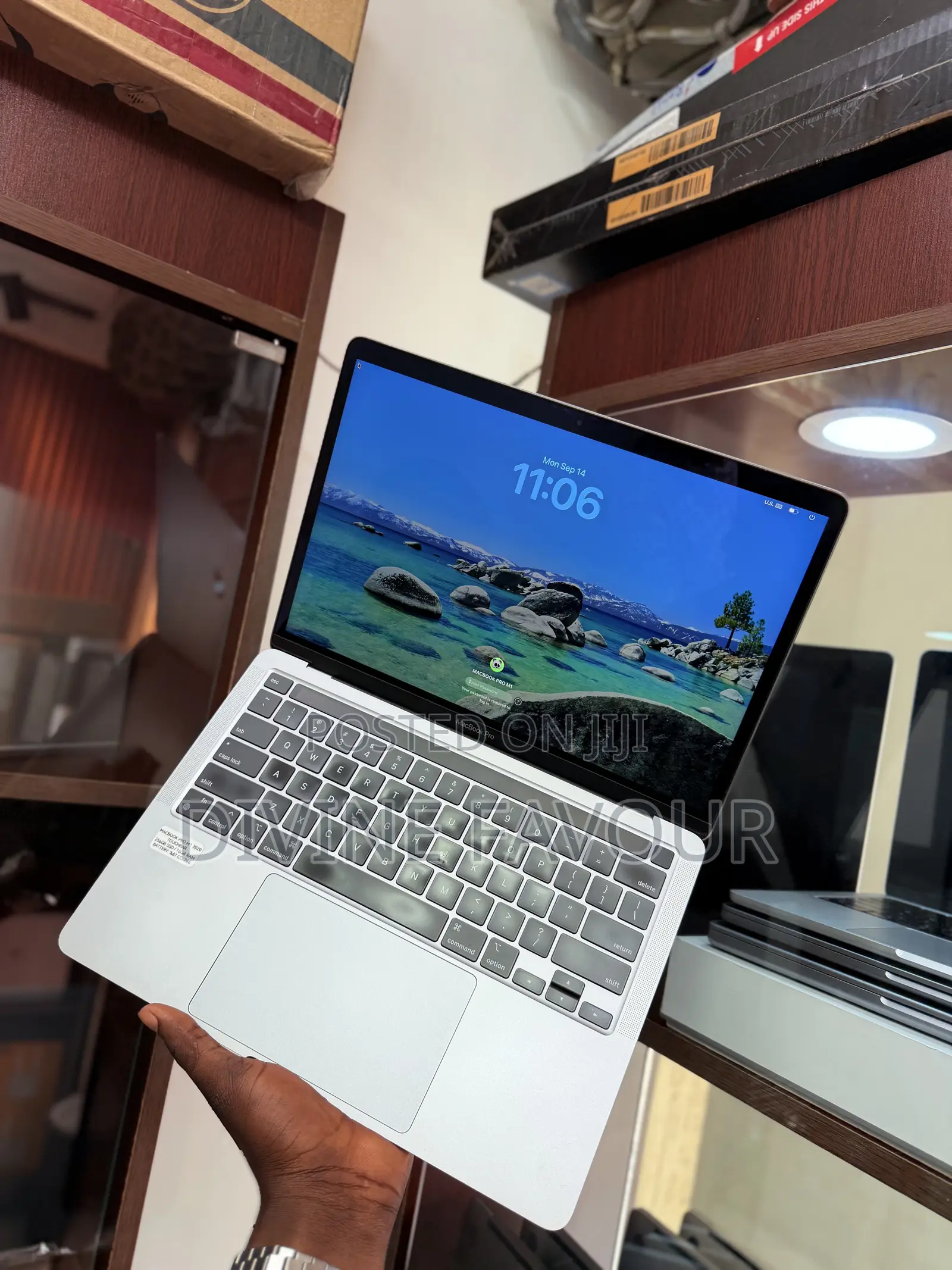 Laptop Apple MacBook Pro 2020 M1 16GB Apple M1 SSD 256GB