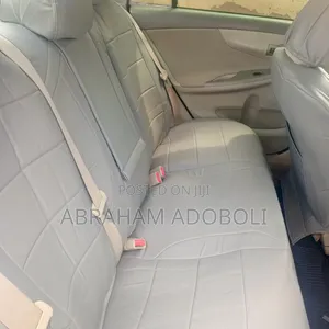 Toyota Corolla 2010 Green