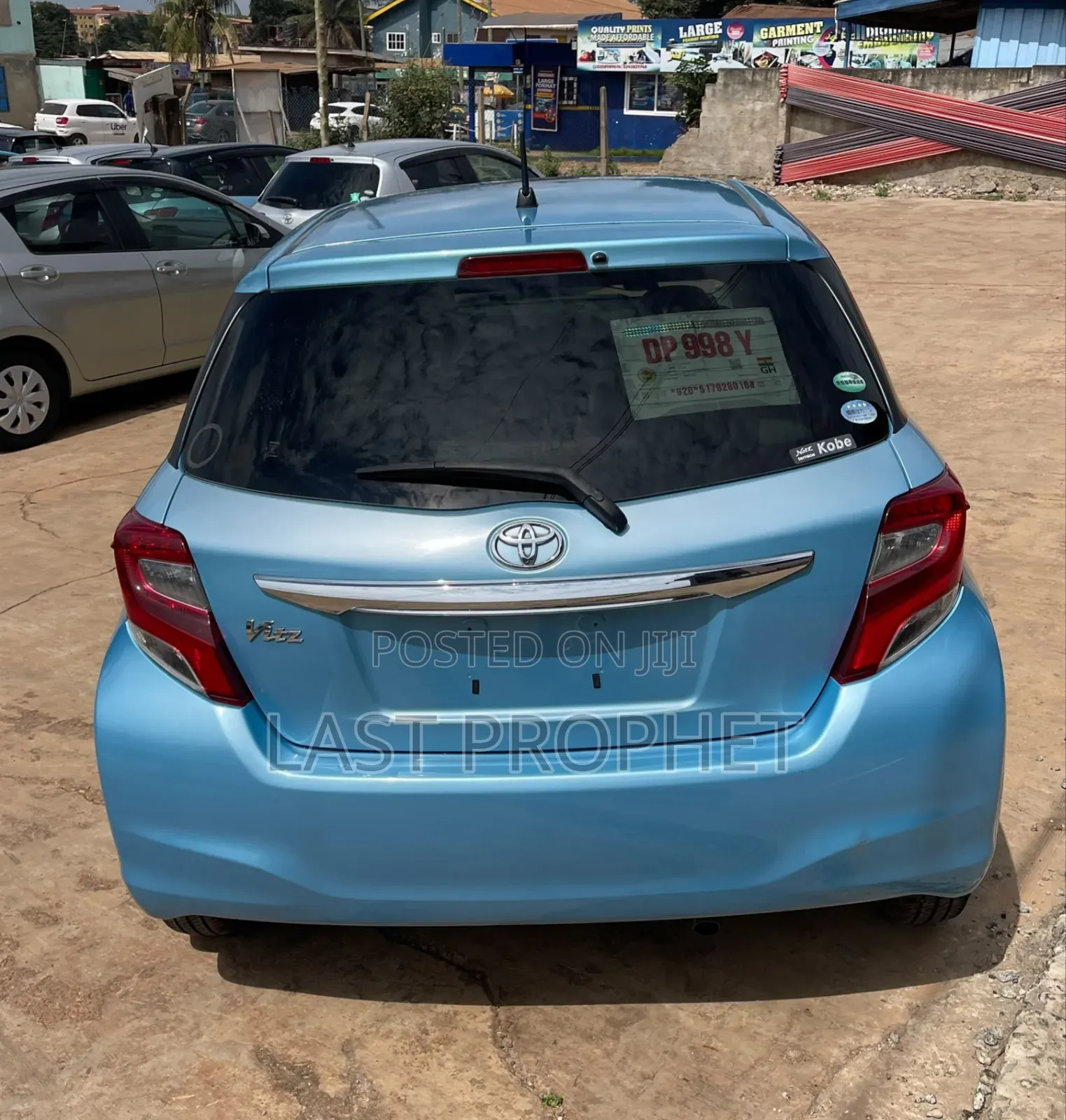 Toyota Vitz 1.3 FWD 5dr 2015 Blue