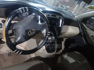 Toyota Highlander Base 2010 Blue