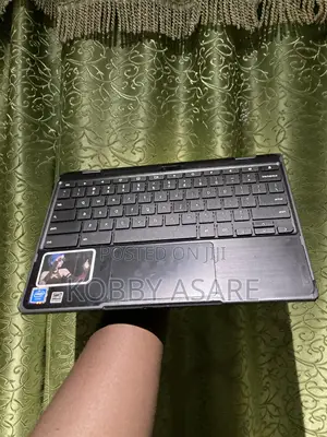 Laptop Lenovo 500e 4GB Intel Celeron eMMC 60GB