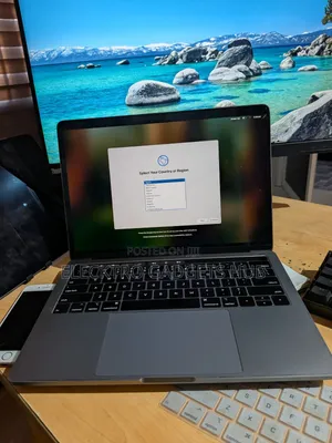 Laptop Apple MacBook Pro 2018 8GB Intel Core i5 SSD 256GB