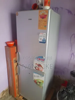 Akai Refrigerator 217 Liters
