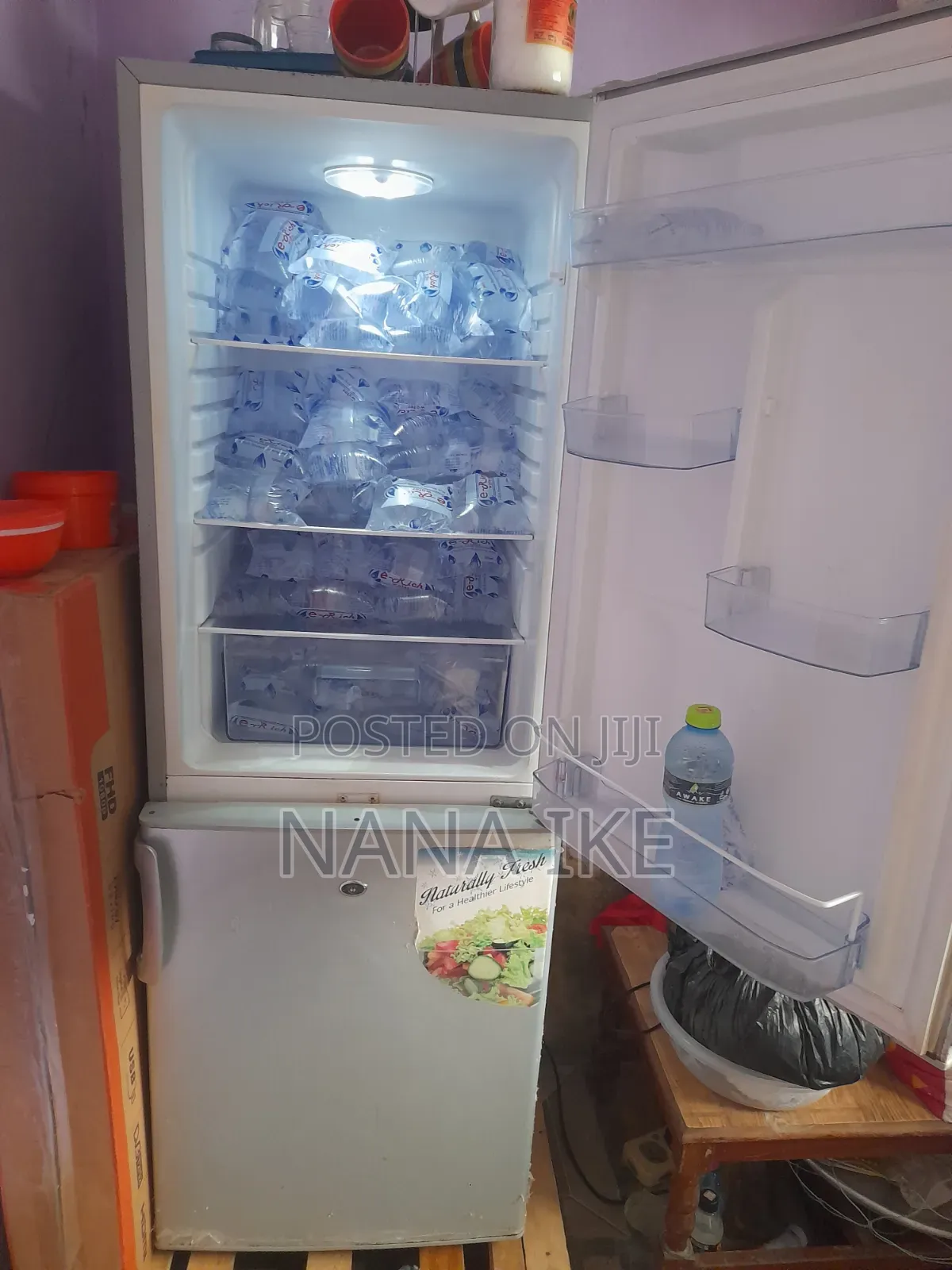 Akai Refrigerator 217 Liters