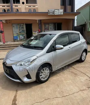 Toyota Vitz 1.3 AWD 3dr 2017 Silver