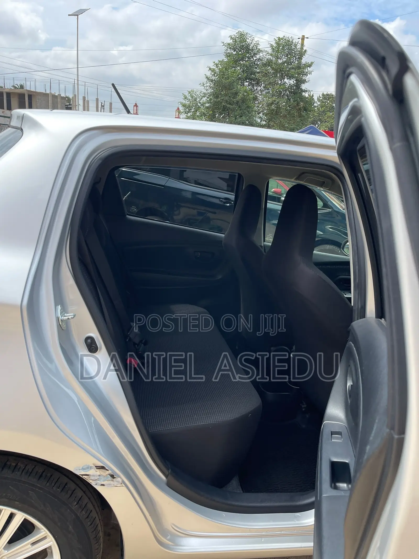 Toyota Vitz 1.3 AWD 3dr 2017 Silver