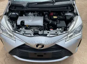 Toyota Vitz 1.3 AWD 3dr 2017 Silver