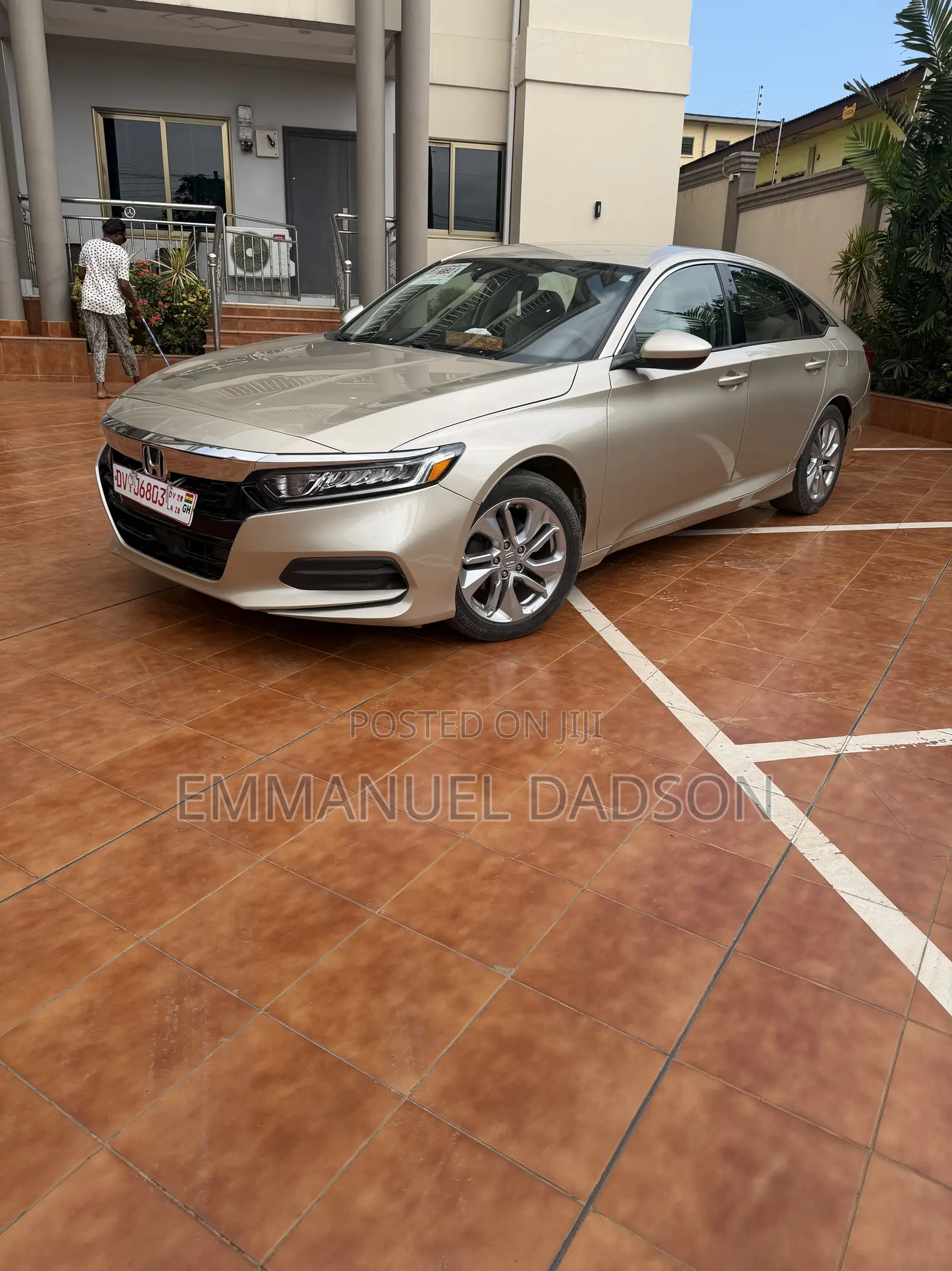 Honda Accord LX 2018 Gold
