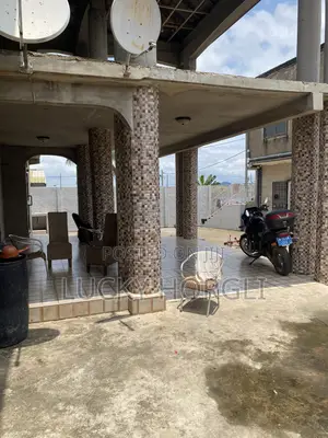 8bdrm House in Amasaman for sale