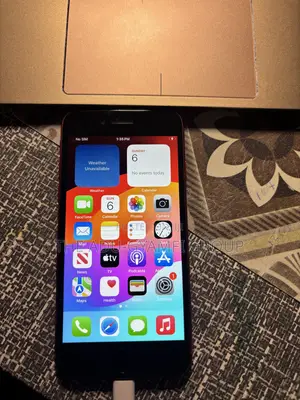 Apple iPhone X 64 GB Red