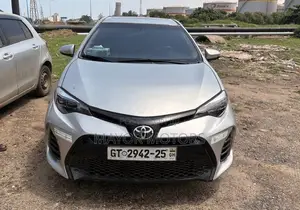 Toyota Corolla S 4dr Sedan (1.8L 4cyl CVT) 2016 Silver