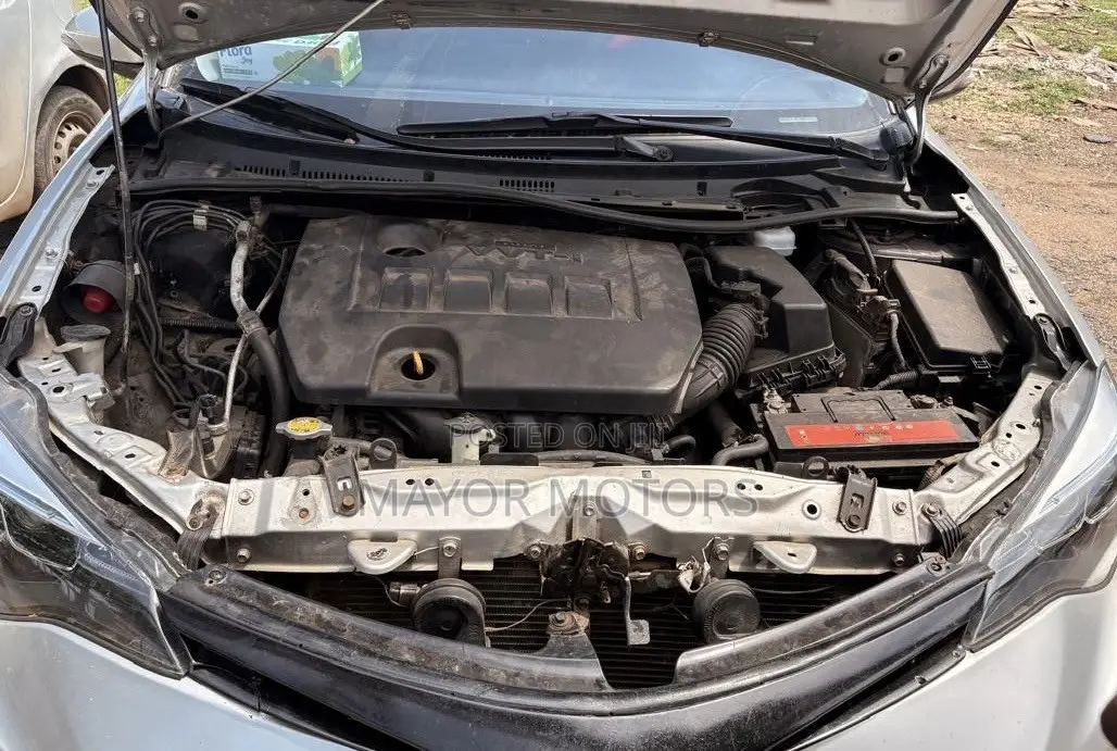 Toyota Corolla S 4dr Sedan (1.8L 4cyl CVT) 2016 Silver