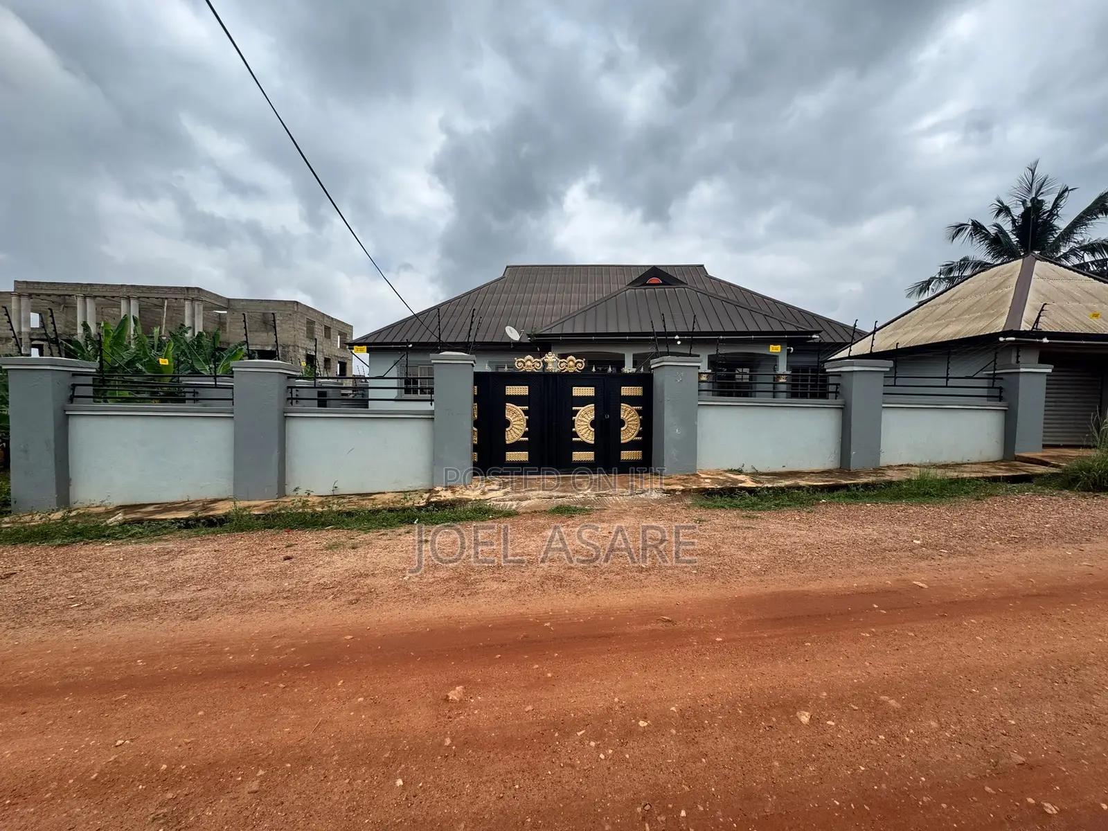 5bdrm House in Kumasi Metropolitan for sale