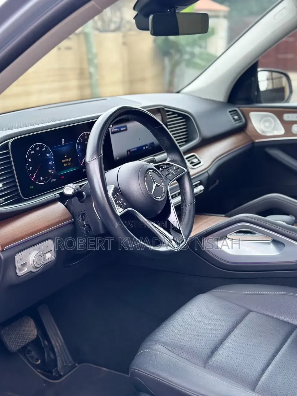 Mercedes-Benz GLE-Class 2024 Silver