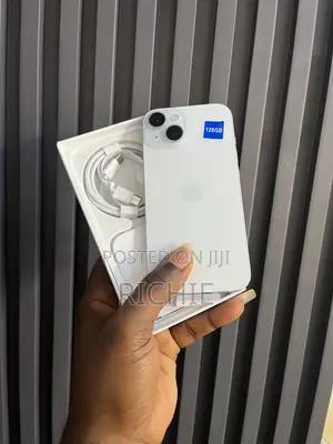 New Apple iPhone 15 128 GB