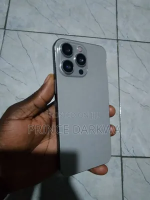 New Apple iPhone 15 Pro Max 512 GB Silver