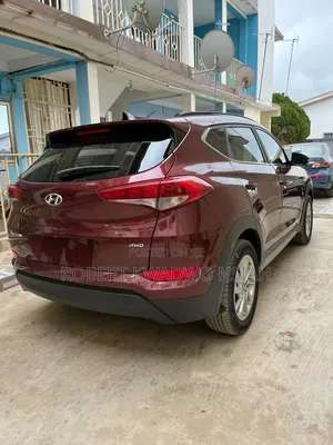 Hyundai Tucson Limited AWD 2017 Brown