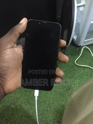 Apple iPhone 13 128 GB