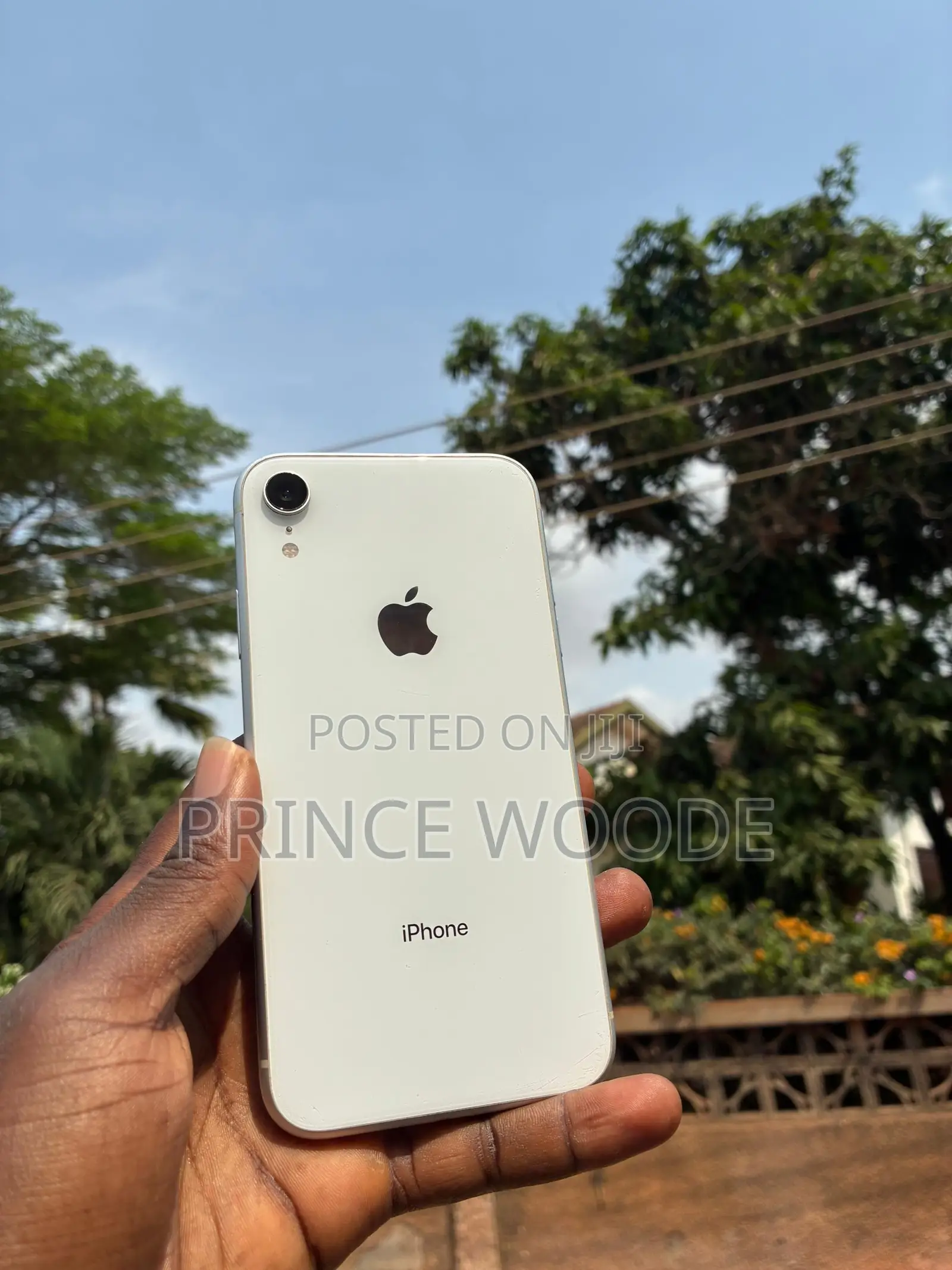 Apple iPhone XR 128 GB White