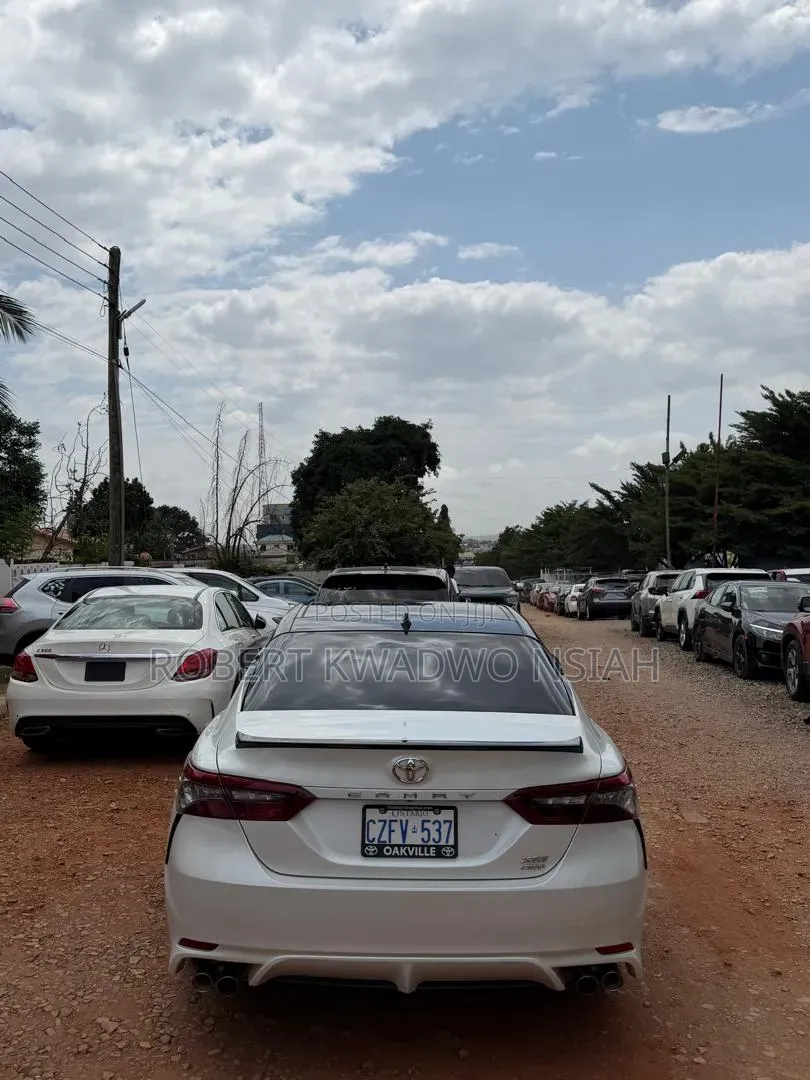 Toyota Camry XSE 2023 White