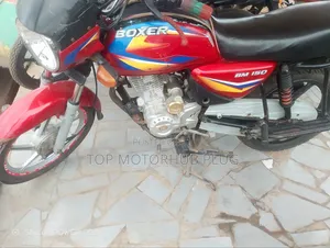 Bajaj Boxer 2021 Red