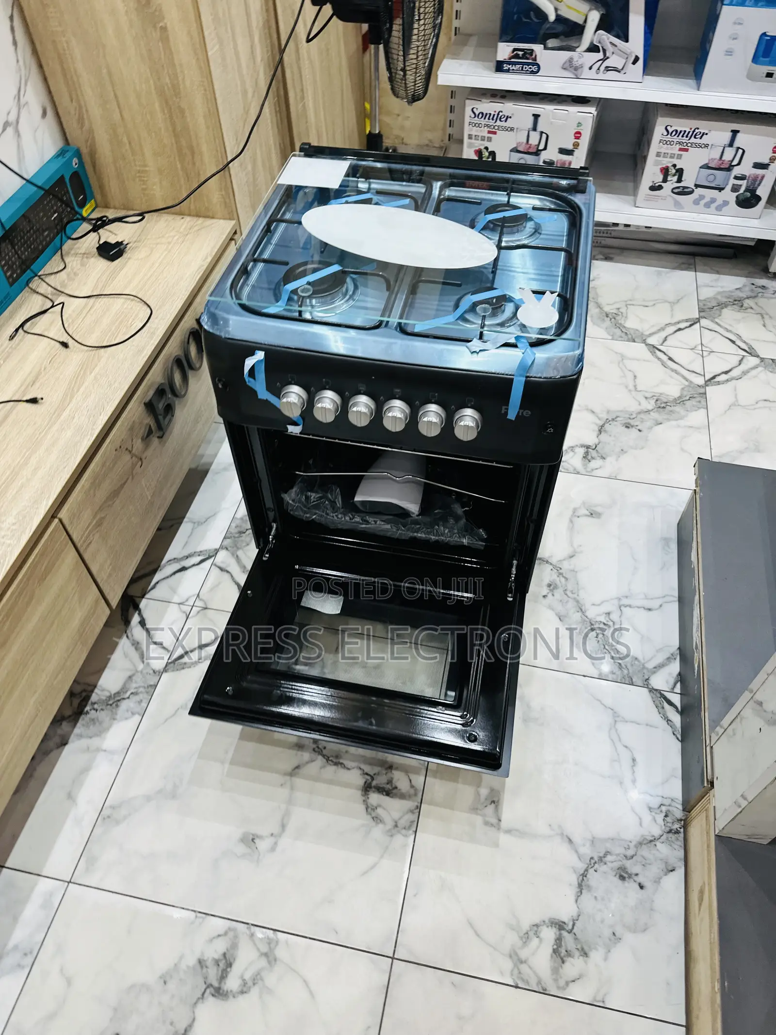Purchase the New New Line Gas Cooker Oven 4burner 50/60 Black